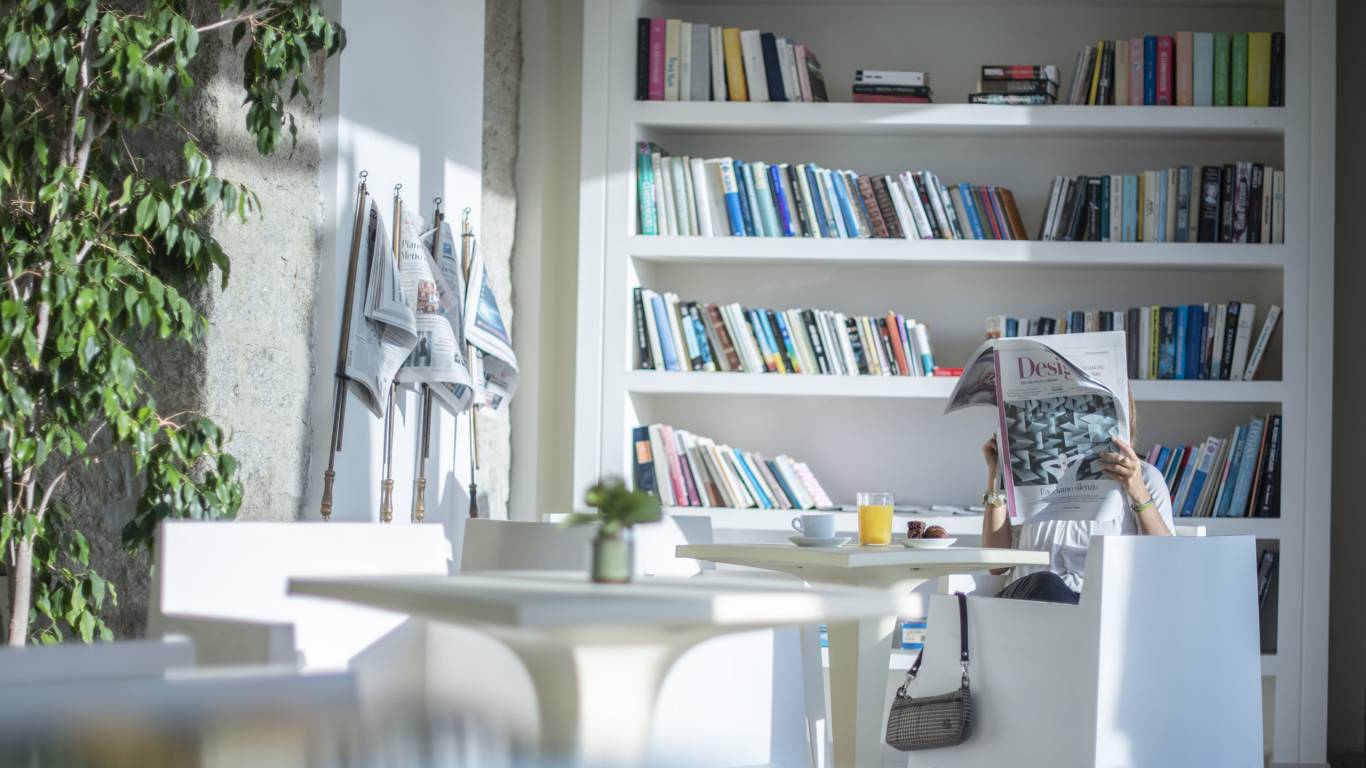 angolo--lettura--Hotel-Arenella-Giglio