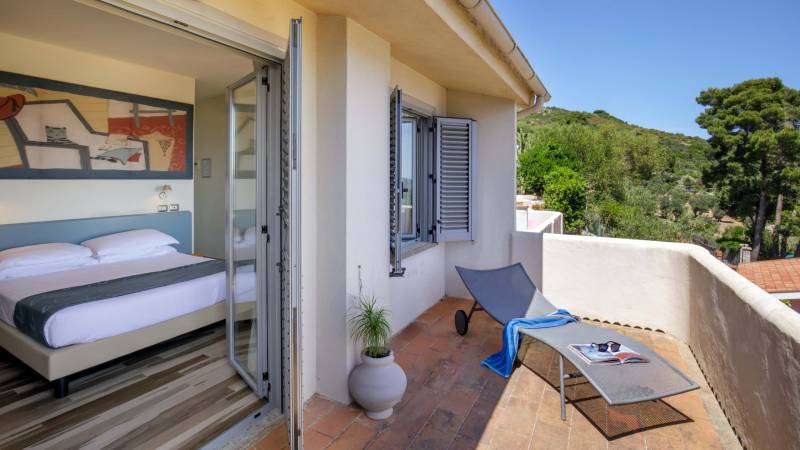 Hotel-Arenella-Isola-del-giglio-2026-Camera-Superior-vista-mare-DEP Hotel-Arenella-Isola-del-giglio-2026-Camera-Superior-vista-mare-DEP
