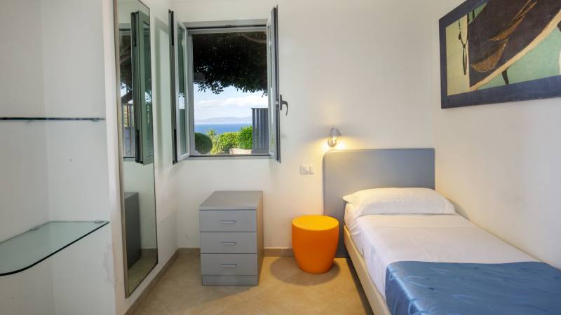 Hotel-Arenella-Isola-del-giglio-2026-Camera-Tripla-vista-mare-TVM6 Hotel-Arenella-Isola-del-giglio-2026-Camera-Tripla-vista-mare-TVM6